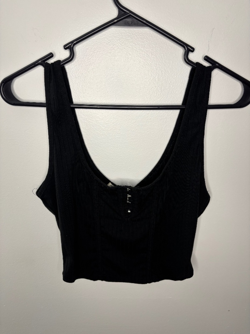 Heart & Hips Crop Tank Top Black Size M NWT